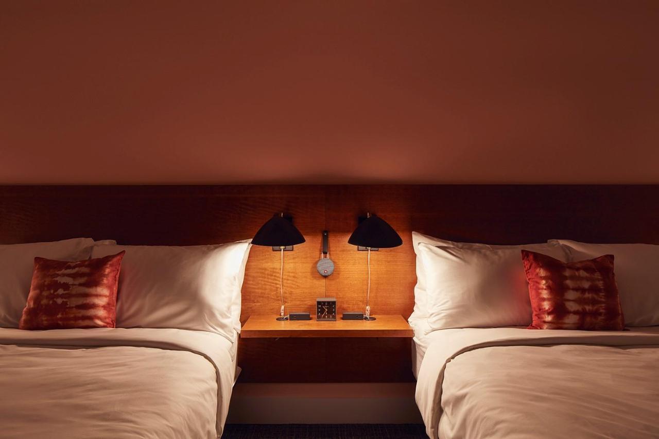 The Longleaf Hotel Raleigh Bagian luar foto
