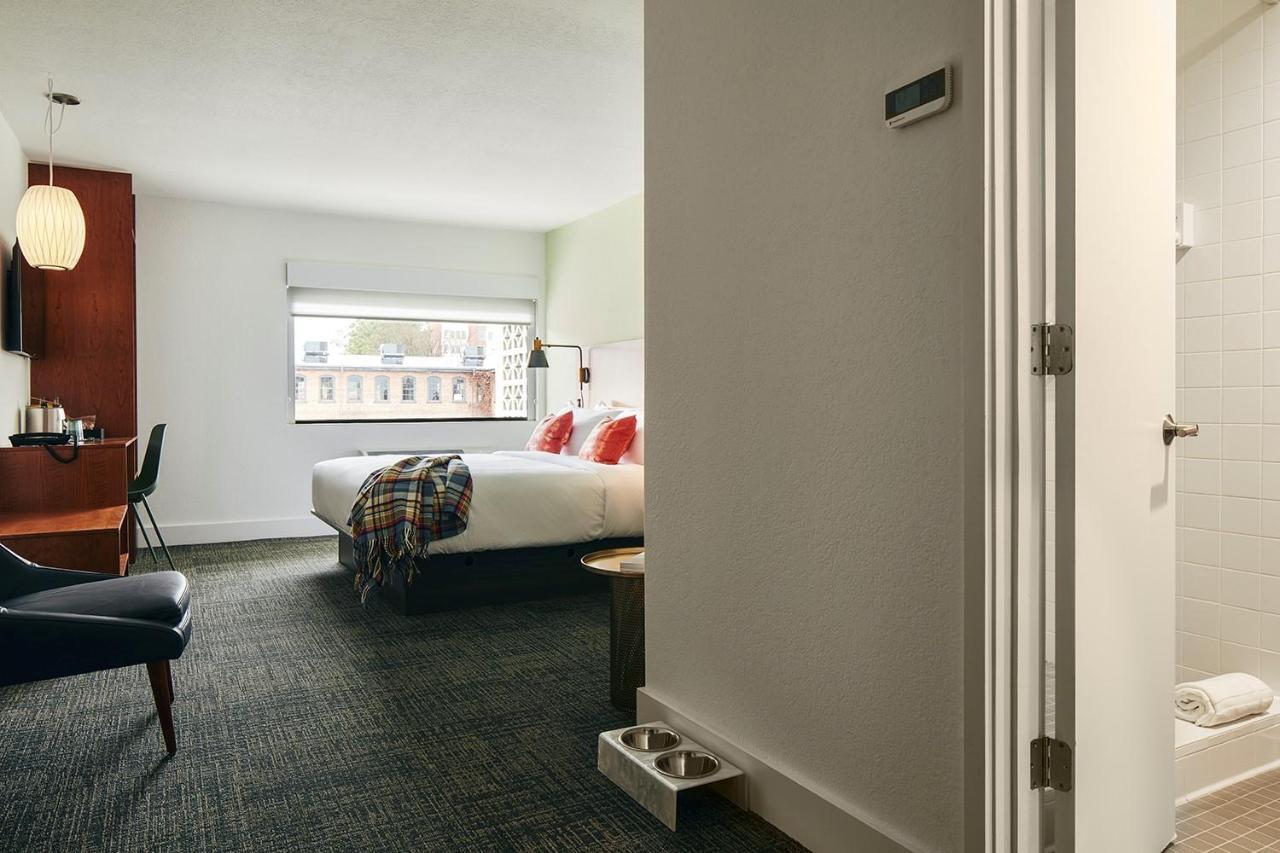 The Longleaf Hotel Raleigh Bagian luar foto